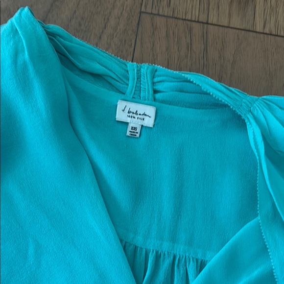 Babaton Blue Puff Sleeve Ruffled Blouse - Picture 3 of 4